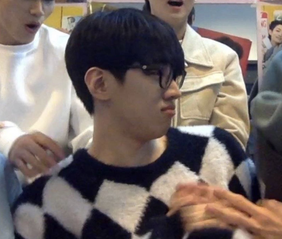 jaechansolo's tweet photo. jaechan not so amused face https://t.co/oICbZ9qt79