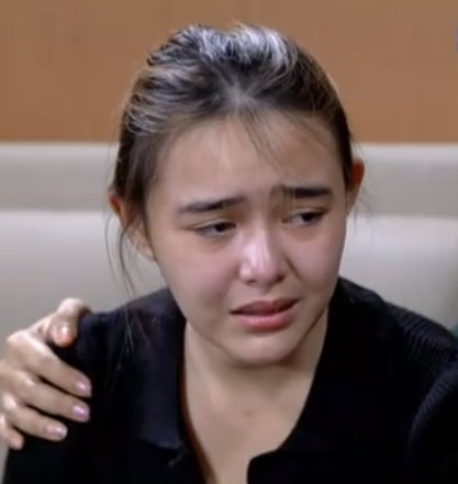 Lulubailulu's tweet image. Gua gak perduli mau Aldebaran ada/engga, gua cuman kasian sama nih anak, disuruh nangis teroooosss! Dan alur yg buat lemah sosok Andin ini yg bikin males nonton, bukan males nonton karena gak ada Aldebaran!

#IkatanCinta
#MNCPrik
#IkatanCintaBadScript