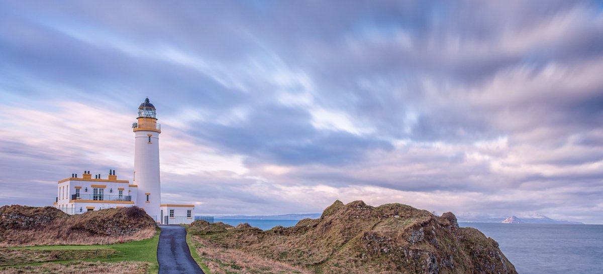 turnberryscot's tweet photo. Feeling burnout creeping back into our lives is a something we all need to be mindful of. Book yourself a mid-week or weekend break at in #Ayrshire this Spring and enjoy the benefits of being around nature. You’ll leave us with increased vitality, reduced stress #relaxinturnberry https://t.co/TfRPuOjgJI