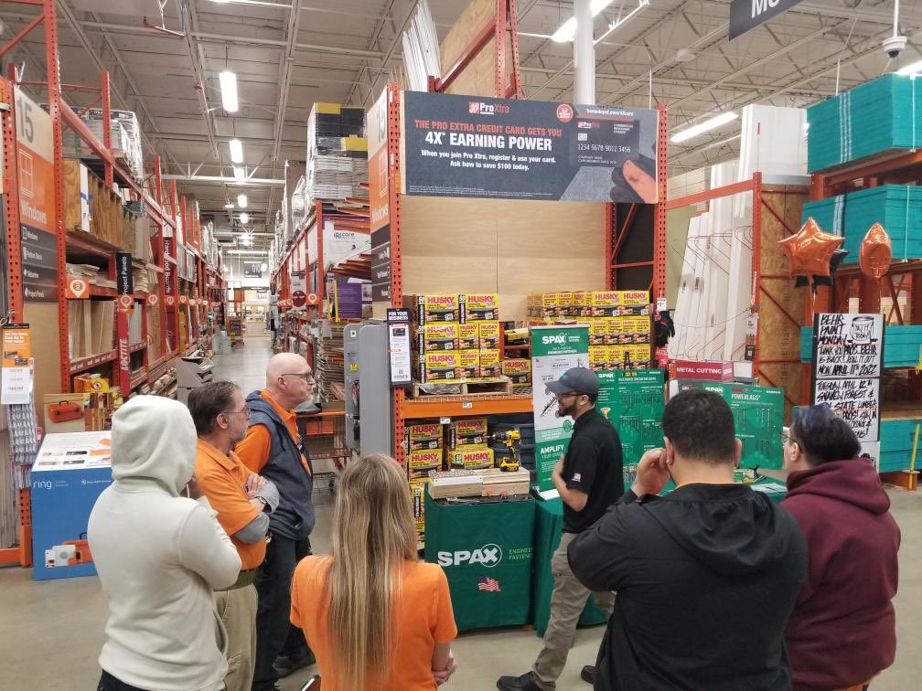 amandazoni's tweet photo. Thanks to all the vendors who came out this week to speak to our pros! Your partnership is appreciated!!! #behr #spax #tristateforest #smartside #proappreciation https://t.co/i4IhWArizq