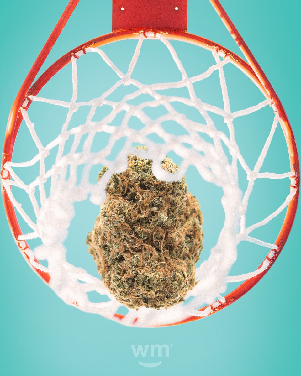 weedmaps's tweet photo. Slam d̶u̶n̶k̶ dank for playoffs starting today 🏀 https://t.co/OSgJQAV8FP