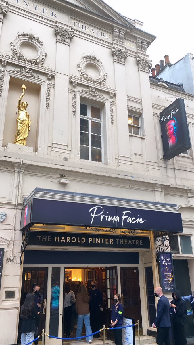 MsCharRobinson's tweet photo. I’m still reeling from #PrimaFacie last night. Jodie Comer is a SENSATION and it’s, quite simply, a masterpiece. Powerful, poignant &amp; just phenomenal - I laughed, cried and had goosebumps throughout. It showcases her exceptional talent and I was captivated. Don’t miss it! ✨🎭 https://t.co/VTmv5mkFdt
