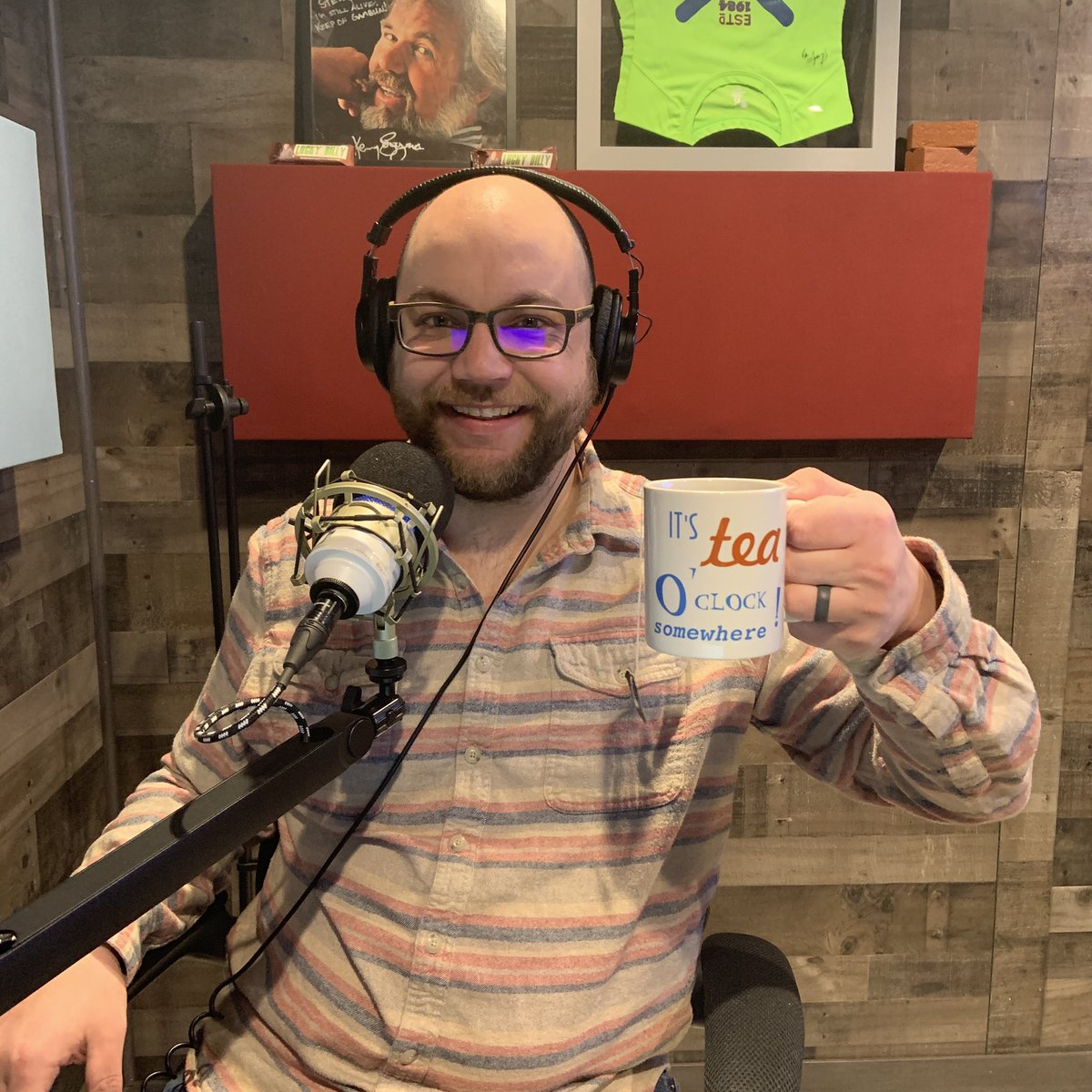 SteveAndKyle's tweet photo. Well well well…look who finally boarded the tea train this week! #tea #EBT #itsteaoclocksomewhere https://t.co/Bm7InVc64R