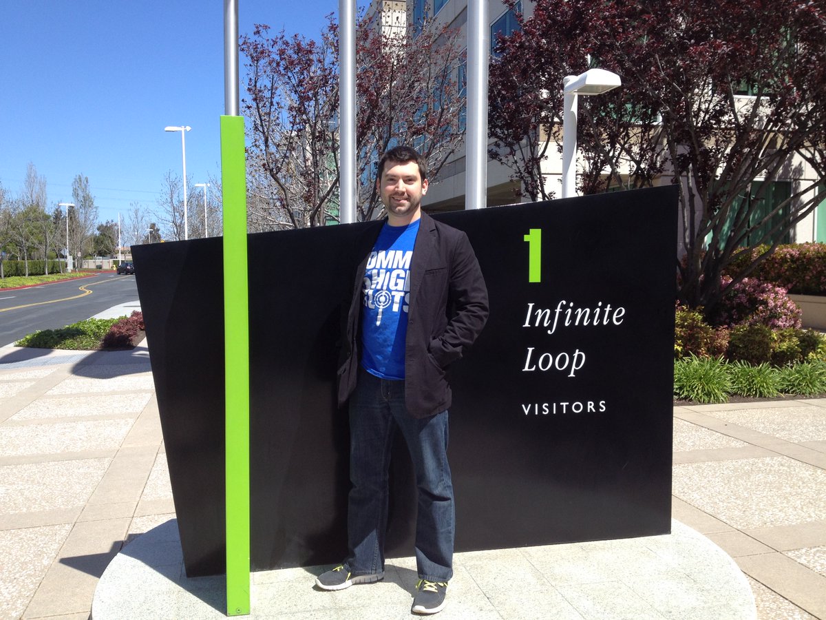 justinvoss's tweet photo. Today officially marks ten years at Apple. What an adventure this decade has been! I’ve been able to grow and learn so much here. Thank you to all our amazing friends and family; Laura and I couldn’t have done this without you. We love you all so much. https://t.co/orDPCLpDeX
