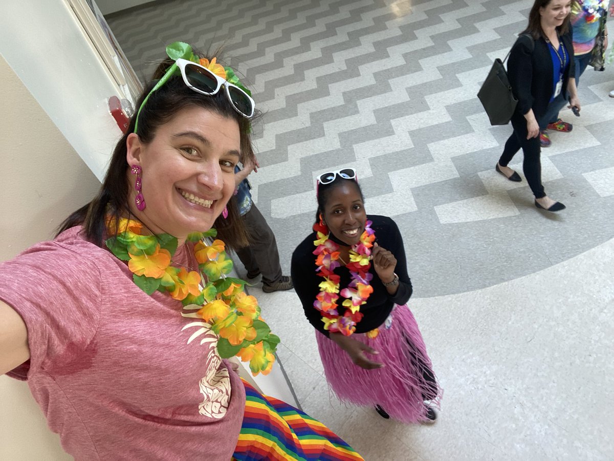 sandhartford's tweet photo. Happy April Intersession! #cultivatinglearners #havingfunworking #teacherleader @DeniceG84 #letsgo https://t.co/6rsTsvK37L