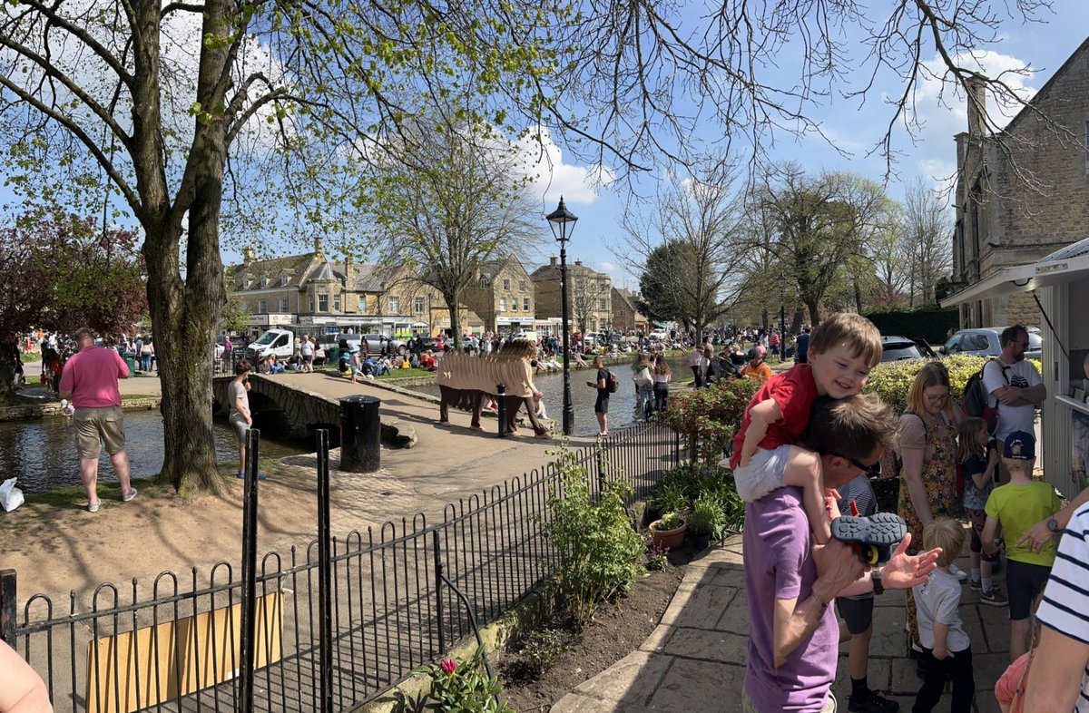 iiiRiversHOG's tweet image. Another fun day on two wheels, as the chapter headed to the Cotswold Motor Museum. Beautiful weather, great company, gorgeous views. Does it get any better than this? 

#HarleyDavidson #Chapter #HOG #Cotswolds #Biker