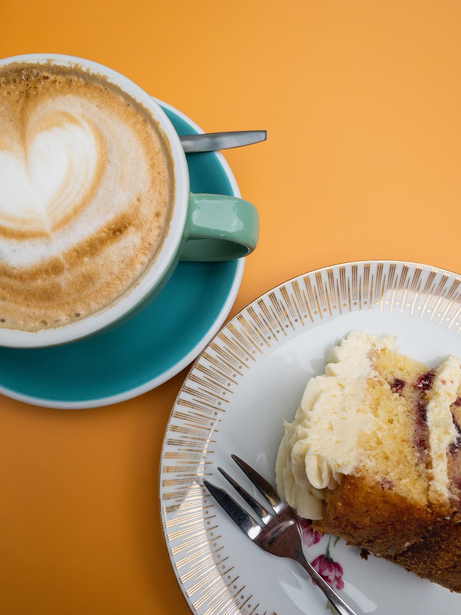 Icing_andBeyond's tweet photo. As its Easter Sunday tomorrow I was thinking why not open the shop how would like to come down to our shop and have tea and a slice of Easter cake for only £3.99 ONLY GOING TILL LAST UNTIL 1PM (starts at 9:30am on Sunday 17th April 2022) #teaandcake #IAB #HappyEaster https://t.co/JgTMfWssI7