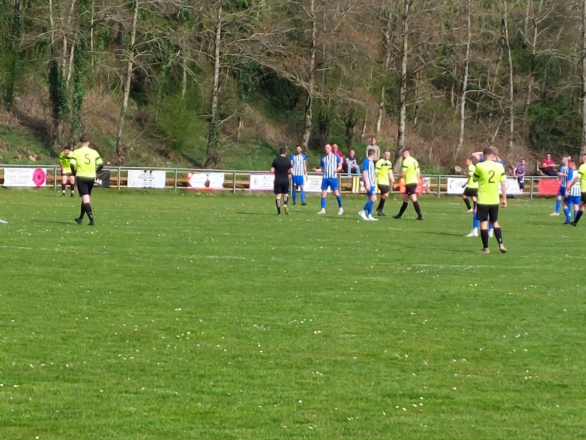 blaenavonblues's tweet image. Final score from the Memorial ground.

#Blues 2-1 @NptCorries 

I.Caddick with a first half double was enough to see the Blues home.

L.Jones saved a Corries penalty only for the follow up to be fired home, just before half time.

#1togo