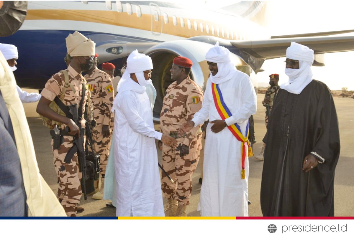 presidencetd's tweet photo. Le Président de la République, Général MAHAMAT IDRISS DEBY ITNO vient d'arriver à Amdjarass, Chef-lieu de la province de l'Ennedi-Est pour une visite privée.
#EnnediEst https://t.co/NyXlbAFoZK
