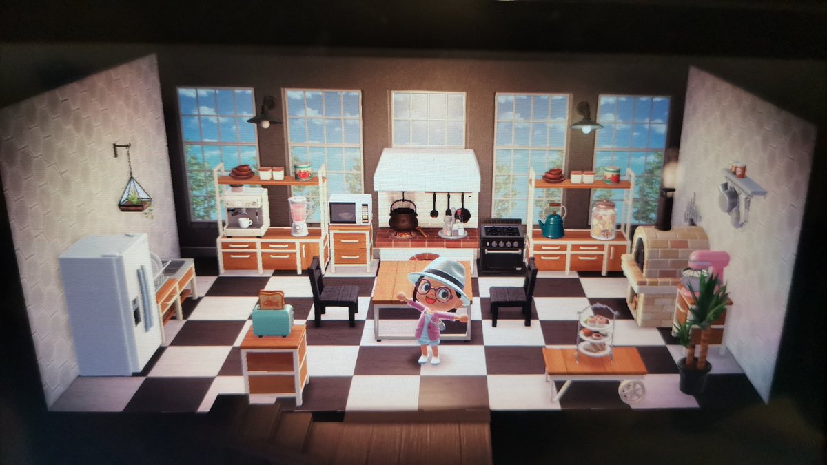 Y aquí esta mi gente!!! 🎉 Sorteito!!! 🎊😋
Sorteo una cocina, esa cocina!! 🍽️(incluye paredes y suelos) 

Requisitos:
✅ Seguirme 
🔁 RT
❣️ Y darle mucho amor (MG) 

El ganador lo publicaré el 30 de abril!!!
😜😜😜
(El bombón de la foto no está incluido 🤣)