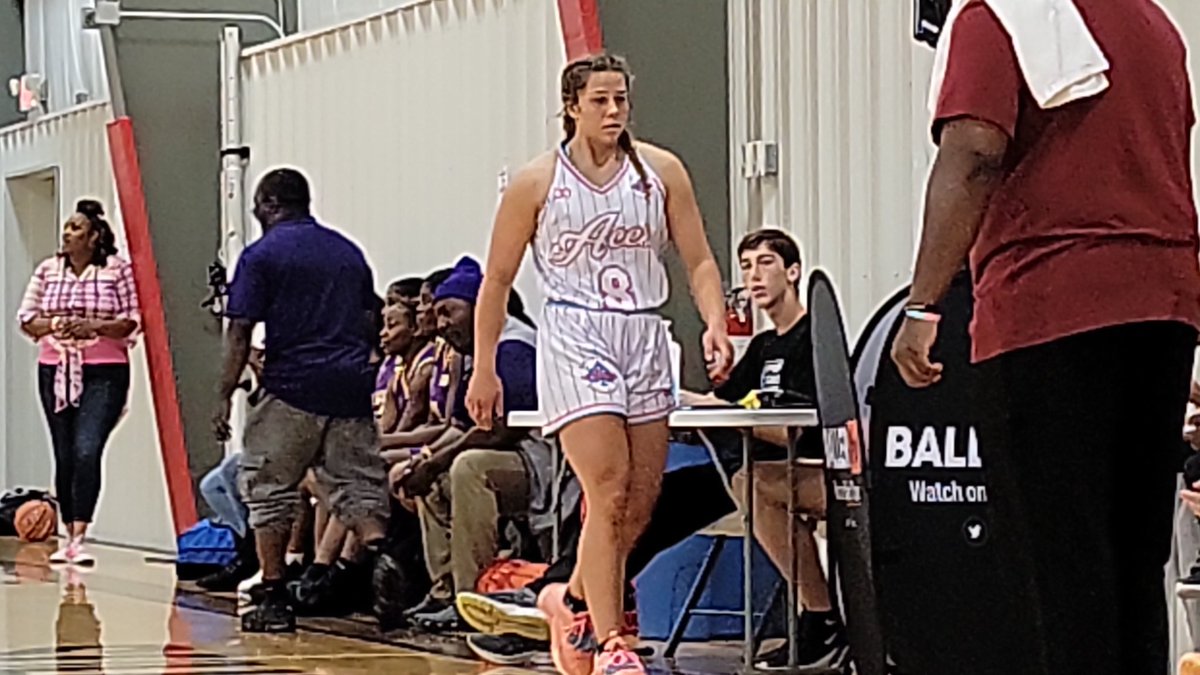 JasonGreenBball's tweet photo. First time seeing @aowyn_seek play today. She's a baller. Hardworking on defense. Great stroke from behind the arc. Works hard inside for boards. Great size, strong, and long. Looking forward to watching her growth with this @aces_oklahoma squad! #PGHBattleInTheBigFriendly https://t.co/gg5O8n3EDO
