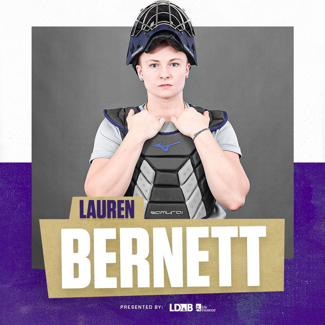 Another RBI from Bernett brings in two more runs for JMU!

T7: JMU 8 | CofC 2

#GoDukes