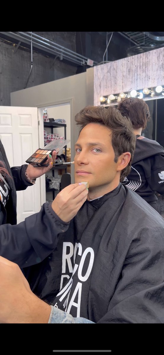 Los esperooo..✨ <a href="/TuCaraSuenaMXUS/">Tu Cara Me Suena MX US</a> 

Este domingo 8P/7C por <a href="/univision/">Univision</a> y 9PM <a href="/canalestrellas/">Canal Estrellas</a> ❤️