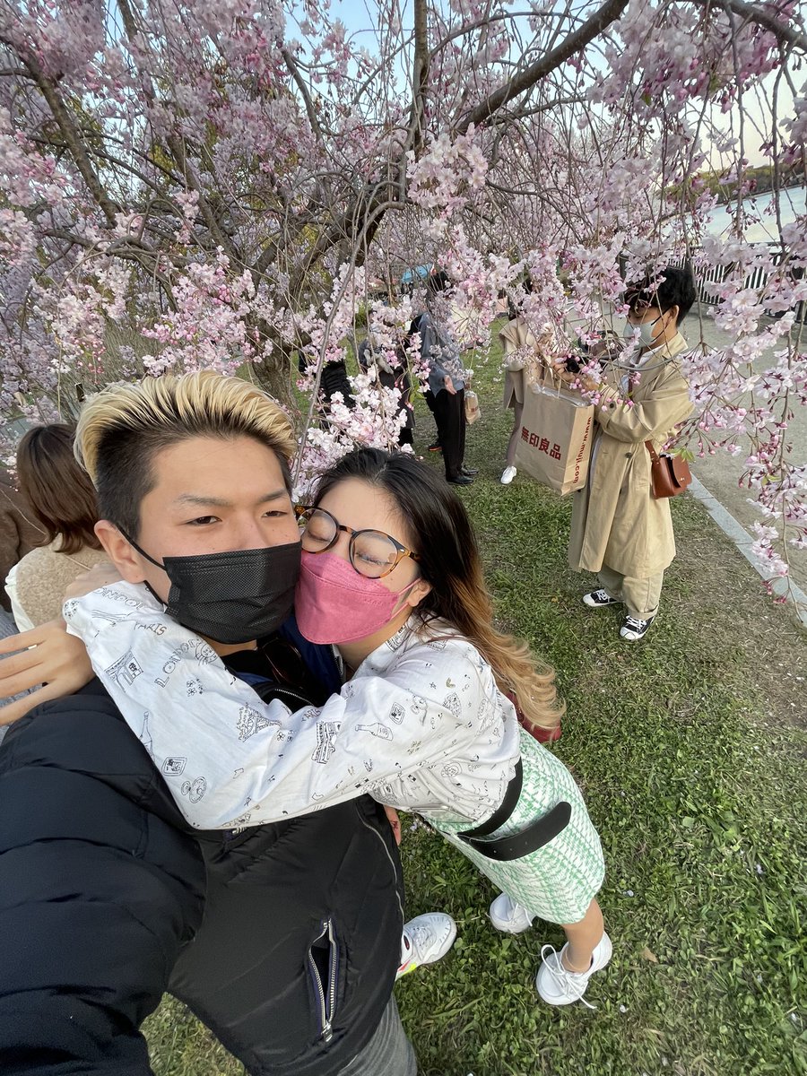 arshzk_'s tweet photo. 🌸🌸🌸 https://t.co/Sg2U9WWVWs