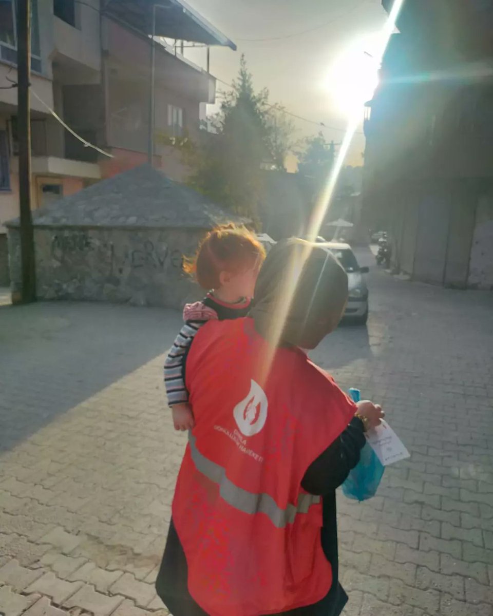Maras_Damla_'s tweet photo. #sofradankalbe
#baharaçangönüller https://t.co/IOHAAHsDZG