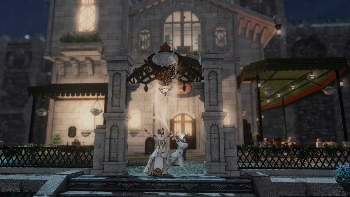 ChanweiFFXIV's tweet photo. Thank you, Sisters, friends and, of course "you" for supporting me bid on this house. I'm more than lucky. #versace #houseofversace #ffxivhousing https://t.co/N4TvMNizGQ