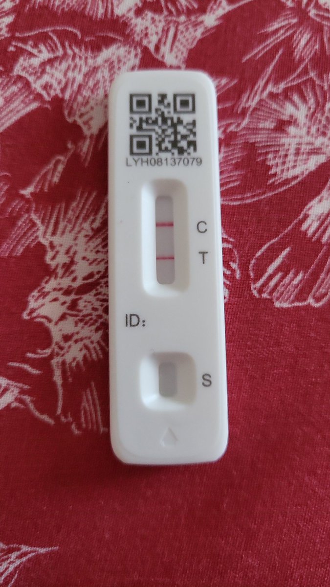 epmcd76's tweet image. Well I've done well but after 2 years and 1 month I have tested positive 😞 more worried by fact am staying with parents who've just recovered from it themselves