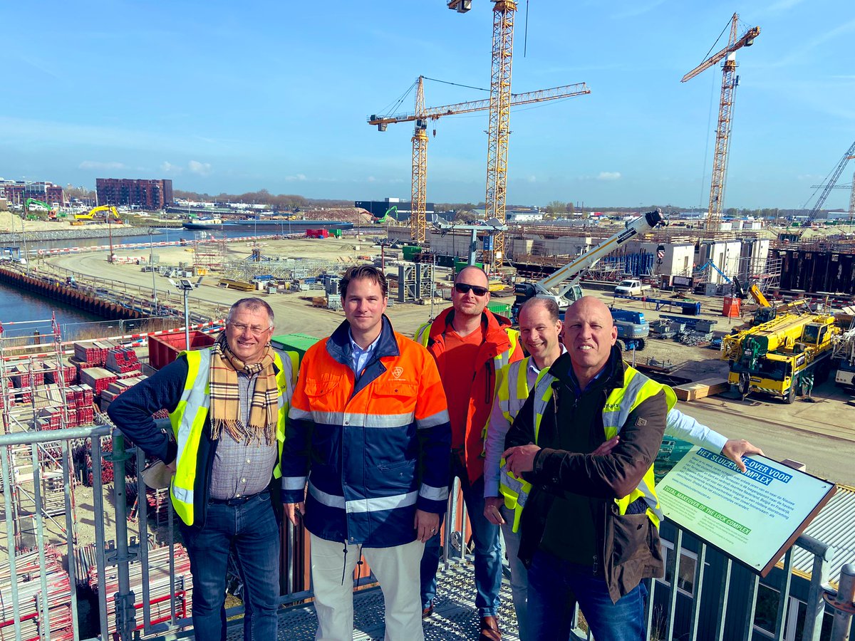 Mooie rondleiding na gezamenlijk overleg van <a href="/NieuweSluisTern/">NieuweSluisTerneuzen</a> en <a href="/waterschap/">Scheldestromen</a> team #dijkversterkinghansweert #waterveiligheid