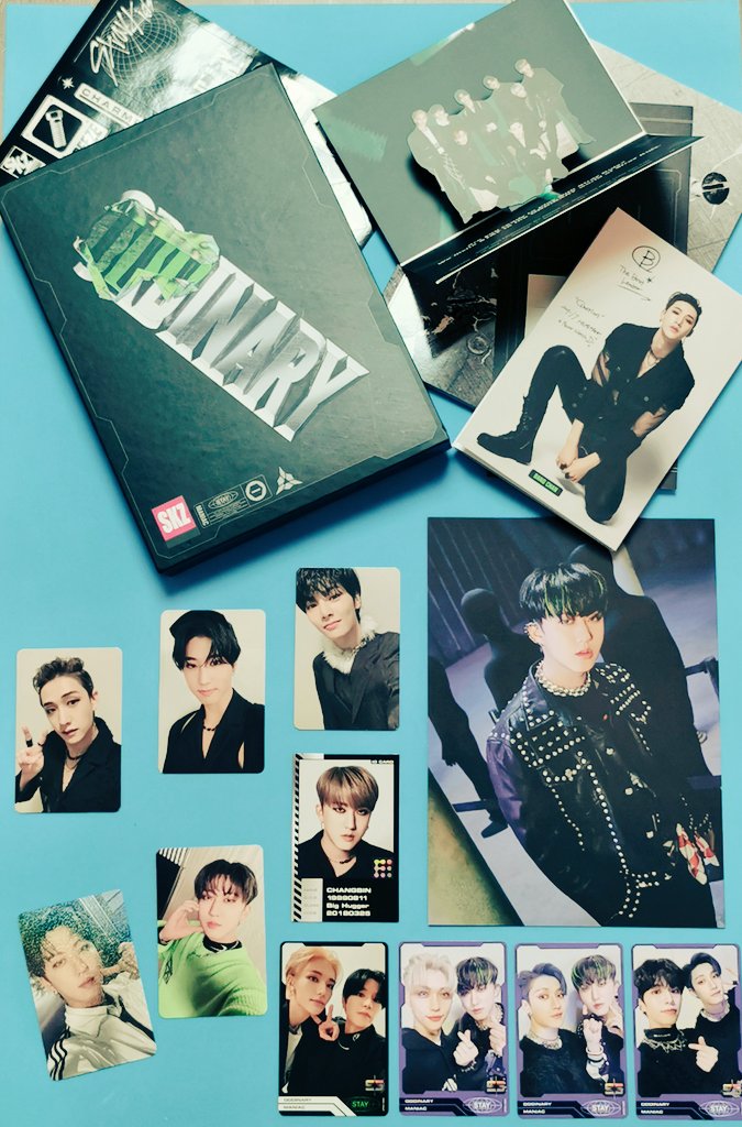 loveleebaek's tweet photo. Mi primer álbum de Stray Kıds,😭 aunque el primero que compré en realidad fue NOEASY, pero hubo un problema y al final no lo pude tener, así que estoy súper contenta
♥️♥️♥️
@Stray_Kids • #Straykids 
#스트레이키즈 #ODDINARY https://t.co/IAF7MOsYof