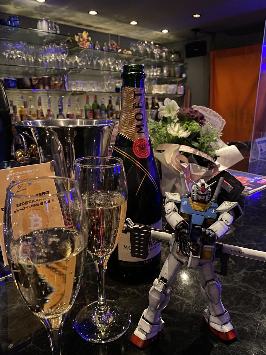 ayukiimu0531's tweet image. キョウハ、♪#bubblenet🍷LIVE🎻🎶(18:30start！！！！！！！！！！)🎶えー、行く前にー、(僕の旅アカンかったので😭ｺｿｺｿ…)なのでスタジオで練習してから🎤いこう😂😂😂😂😂✊✊
(ほんでUPできますよおに🎶)今日も潔く◯むのか俺ｩｱｱｱｱｱｱアアア‼︎‼︎因みに昨日はｵｴ━°𓂍°ﾅﾘﾏﾁ…ﾀ