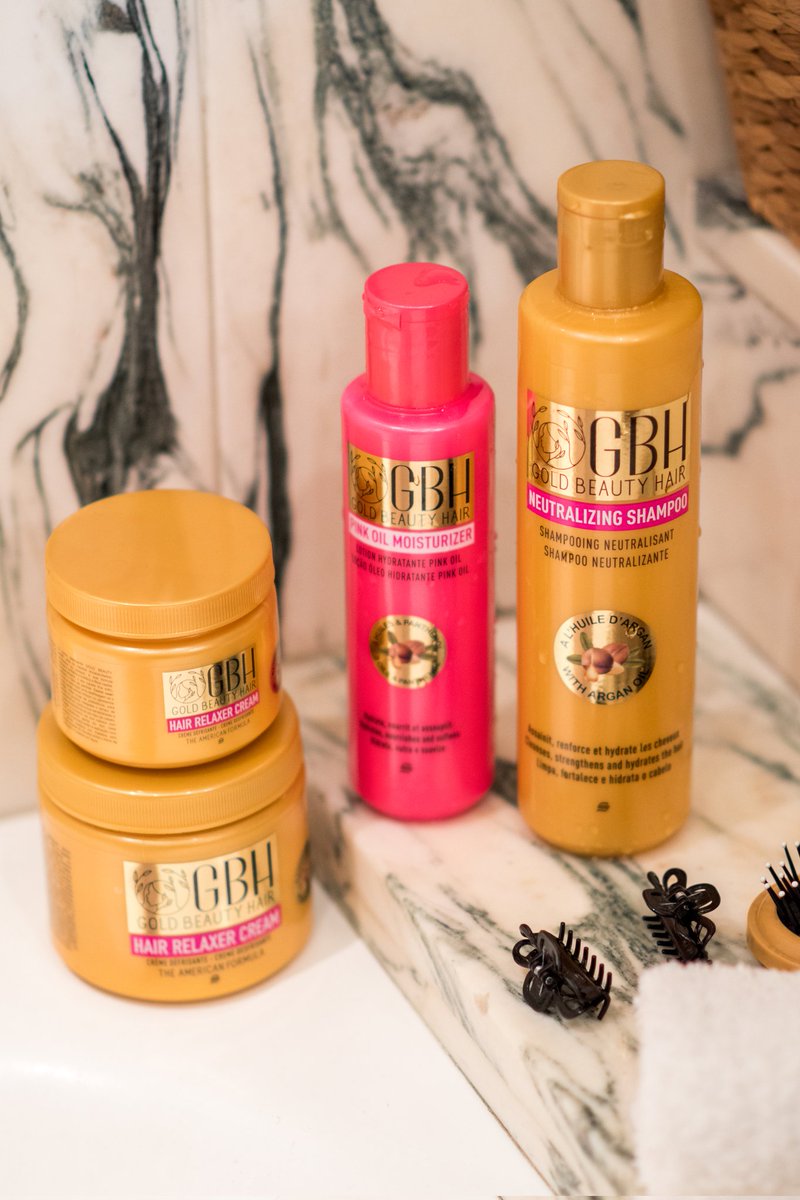 SivopG's tweet photo. The star product of the GBH hair range: argan oil straightening cream .

👉it smoothes curly , freezy hair remarkably. 
👉its exclusive  formula  revitalises and strengthens  the hair fiber .
👉hair is flexible  shiny and easy to do .

#hair #gbh #accraghana #relaxer  #new https://t.co/yk7YDFeZhV
