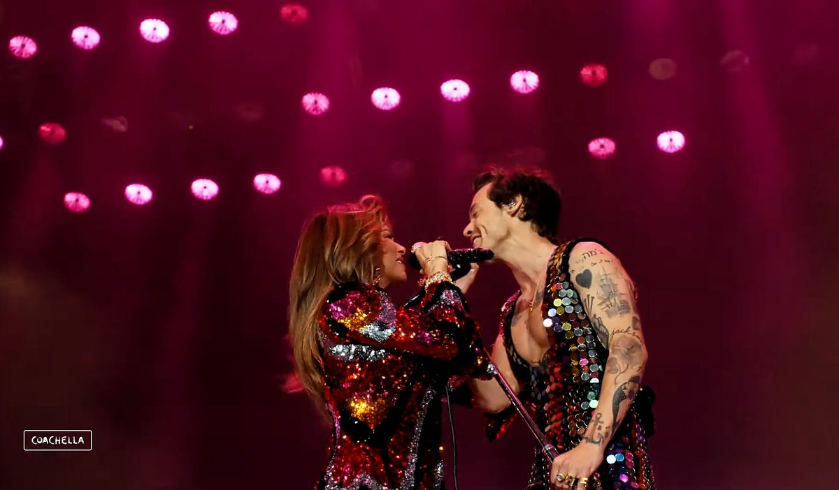 AnnaMasseroni tweet media