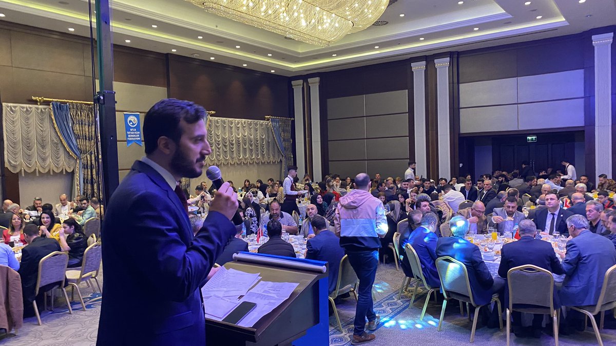 abdullahozdemir's tweet photo. Bitlis Konfederasyonu'na bağlı Tatvan Hizan Dernekler Federasyonu'nun iftarında Bitlisli hemşehrilerimizle buluştuk.

Bu güzel organizasyona ev sahipliği yapan Federasyon Başkanı Hikmet Durdu ve Konfederasyon Başkanı Selim Korkmaz'a teşekkür ediyorum. https://t.co/WHXDYXzkcF