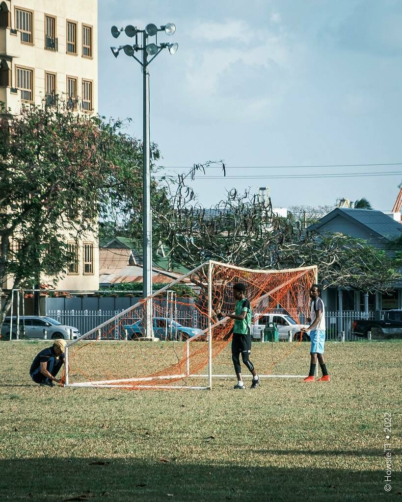 howsiett's tweet photo. 1. Pre-sweat
2. Post-sweat
.
.
#onthewayhome
#gridlock
#exercise
#Life
#photojournal
#yourshotphotographer 
#experiences 
#trinidadandtobago 
#shotoftheday
#Fujifilm
#fujifilmxt3
#fujifilmxt30
#fuji_xseries
#fujifilm_global
#fujifilmfocus
#fuji… https://t.co/RGTSnMIaSf https://t.co/wM0l4Y4JVU