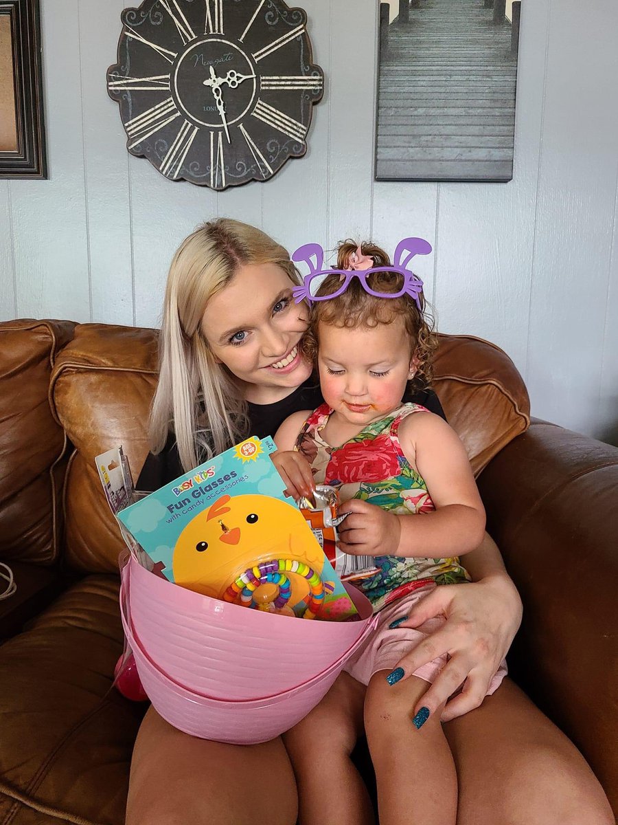 JonasAudra's tweet photo. Easter Weekend Day 1🐣🎀 https://t.co/U6ttXKNfq3