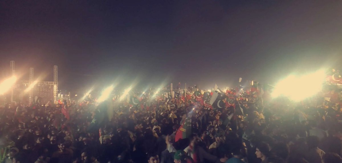 chowdryhamza's tweet photo. #KarachiJalsa 
#امپورٹڈ_گورمنٹ_نامنظور 
Aaj baroz 16 April 2022 baqam Jinnah Bagh MQM-P wafaat pagai janazay mn lakhom ki tadaad mn logon nay shirkat ki https://t.co/8njiig1GlV