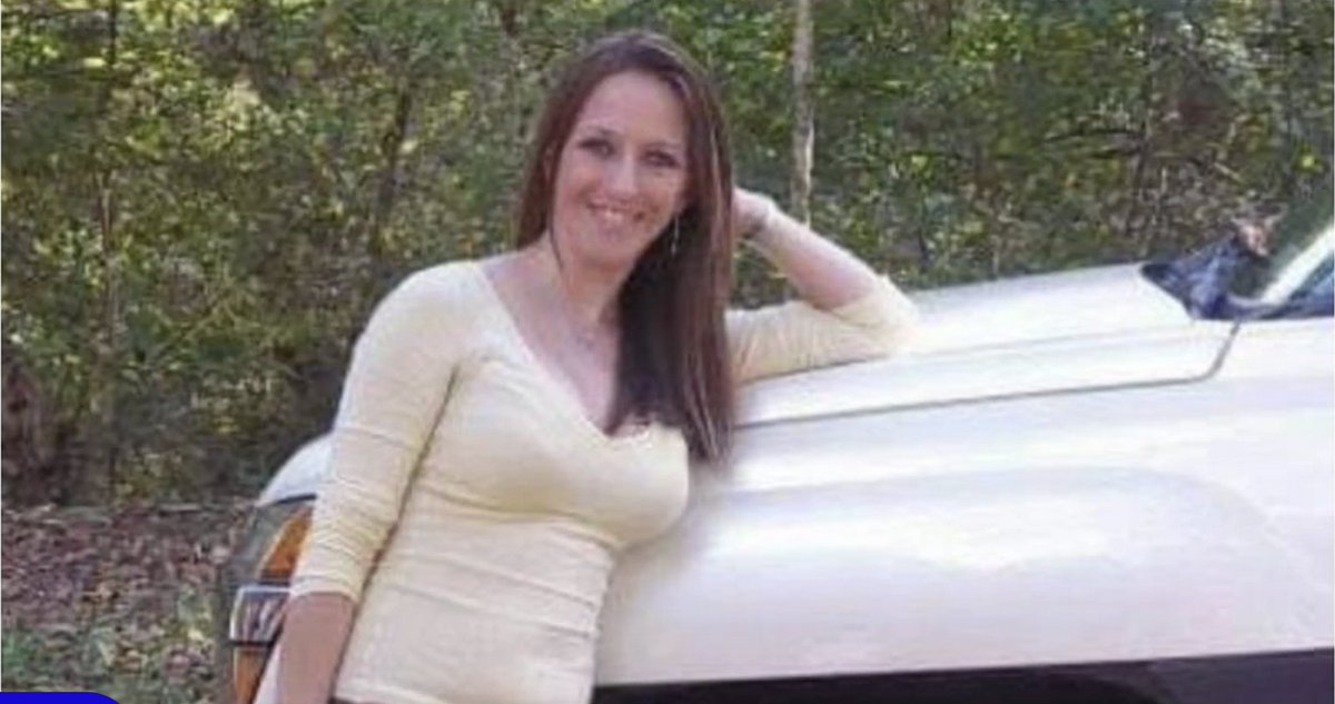 DrRJKavanagh's tweet image. Last week, a federal judge said qualified immunity did not bar Shandele Marie Riley from bringing a civil lawsuit against a Tennessee sheriff's deputy who sexually assaulted and *forcibly baptized* her after a routine traffic stop in 2019.

Now, Ms. Riley has been found dead.