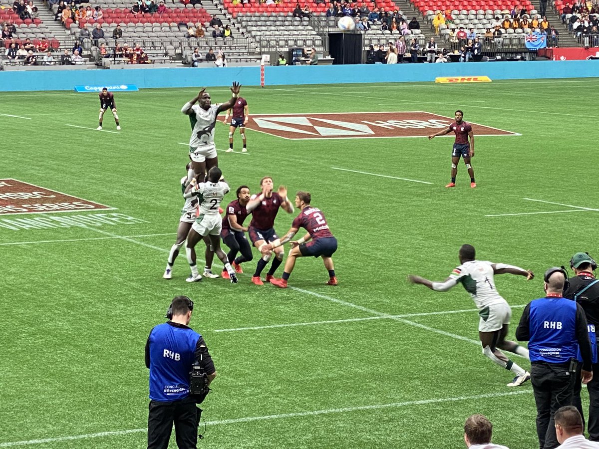 x5jag's tweet photo. Day 1 of Rugby Canada 7s! 💪 #HSBC7s #Canada7s https://t.co/VvclTD6hUC
