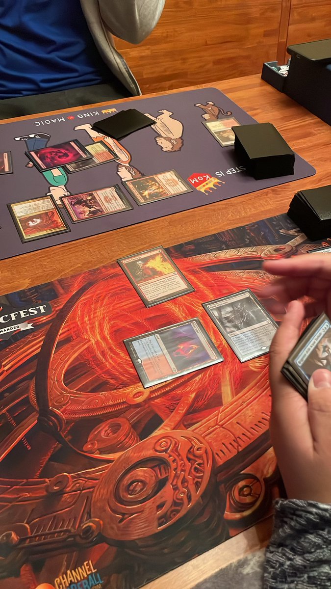 Claudio_Ke01's tweet photo. Chillong Modern Games
#MTGTABLETOP https://t.co/FmaOrM19YR