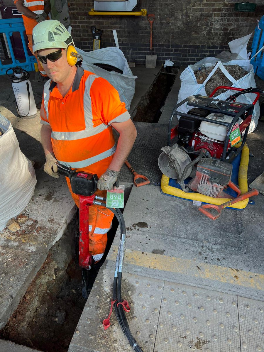 Network Rail Kent & Sussex tweet media