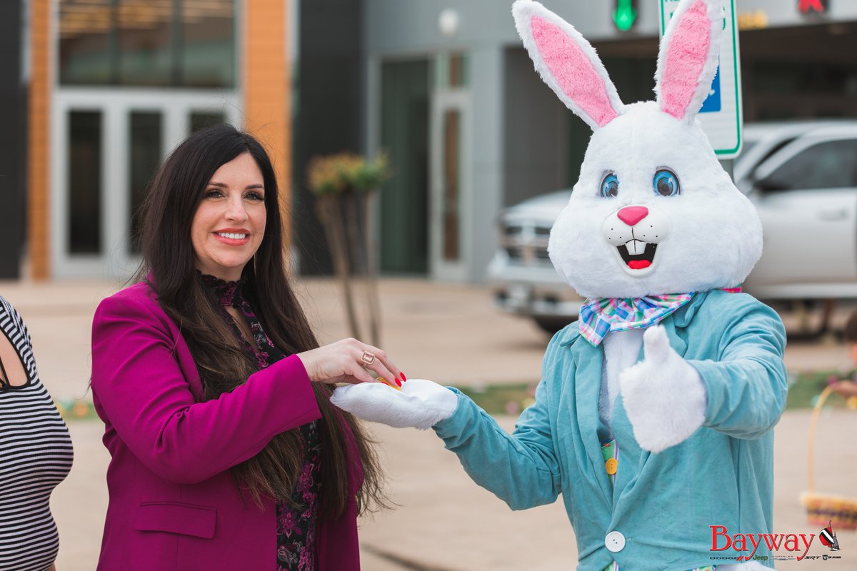 BaywayPasadena's tweet photo. Our Easter Egg Hunt at Bayway in Pasadena was a hit! Thanks for coming by and celebrating with us! 🥰 https://t.co/Y4oI8usdHW