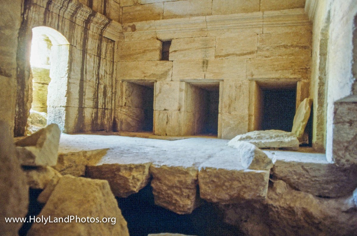 go2Carl's tweet photo. The Best #RollingStone tomb in Israel at Khirbet #Midras — until it was destroyed by vandals — Images and Commentary => https://t.co/ebBzwCR2yr