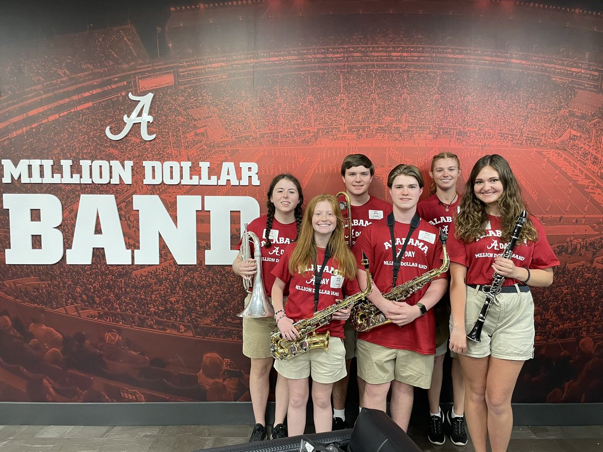 5Beards4Bama's tweet photo. A-Day!! Oak Mountain Spirit of Cahaba Band members joining the Million Dollar Band!! #RollTide #MDB #spiritofcahaba https://t.co/jac00AicbH