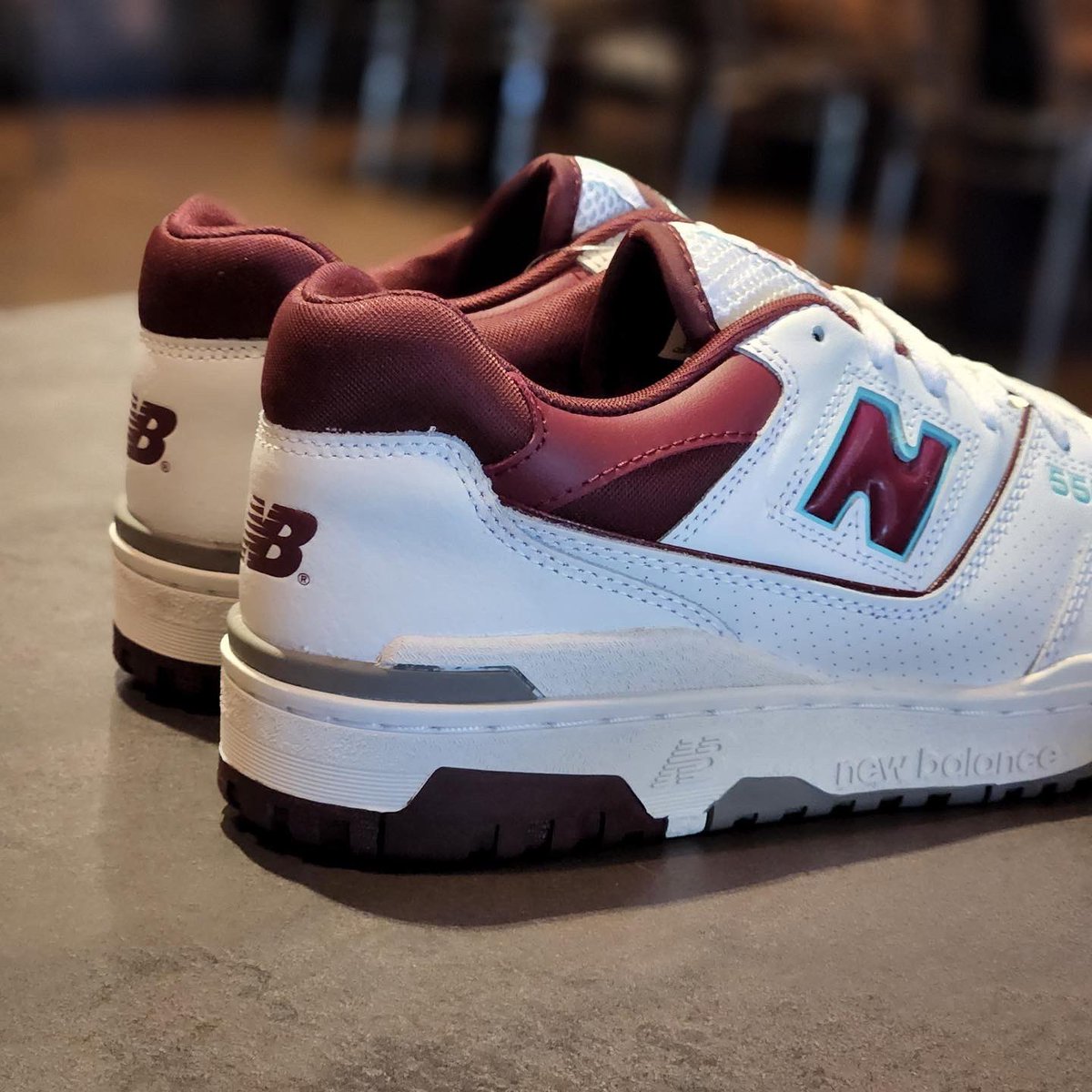 PrivateSneakers's tweet photo. ⚡️SHOCK DROP⚡️
•
🚶NEW BALANCE 550 “BURGUNDY TURQUOISE”🚶♂️
.
Men Sizes 8-13 $120
•
Available Now at Long Beach and Redondo Beach
•
❌NO PHONE ORDERS❌
•
#longbeach #redondobeach #newbalance #newbalance550 #newbalance550aimeleondore #newbalancenumeric https://t.co/ONMibvUByW