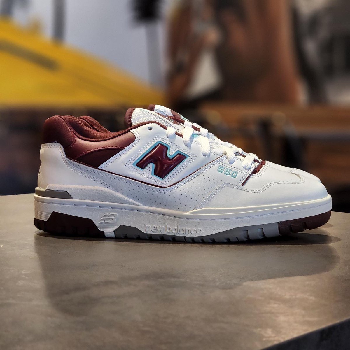 PrivateSneakers's tweet photo. ⚡️SHOCK DROP⚡️
•
🚶NEW BALANCE 550 “BURGUNDY TURQUOISE”🚶♂️
.
Men Sizes 8-13 $120
•
Available Now at Long Beach and Redondo Beach
•
❌NO PHONE ORDERS❌
•
#longbeach #redondobeach #newbalance #newbalance550 #newbalance550aimeleondore #newbalancenumeric https://t.co/ONMibvUByW