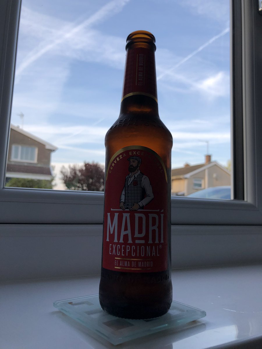 Annie_672gv's tweet photo. @innovation_tom @Martin1Chris @ifan_e @SionCharles @JasonLintern @MY_LenRichards Out and swinging for #saturdaynightclub and it’s just as excepcional from a bottle! 😋 https://t.co/c7UasMW7Nr