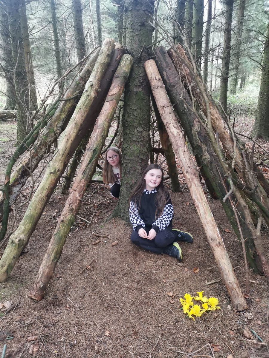 sarahbradley171's tweet photo. Having lots of WellYness fun on an Easter inspired adventure with lots of den building too 💖 #kidsfun #wellness #MHEC
#stem #youngSTEM https://t.co/GZbseavUUT