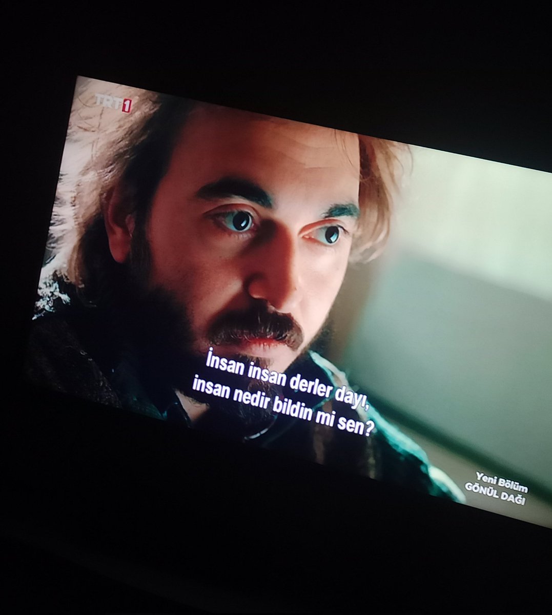FaziletComruk's tweet photo. Uzun hikayeler vardır içinde kısa hayatlar barındıran..🍂
#gunlerden #gonuldagi
#insaninsanderler https://t.co/SQeGTJvESz