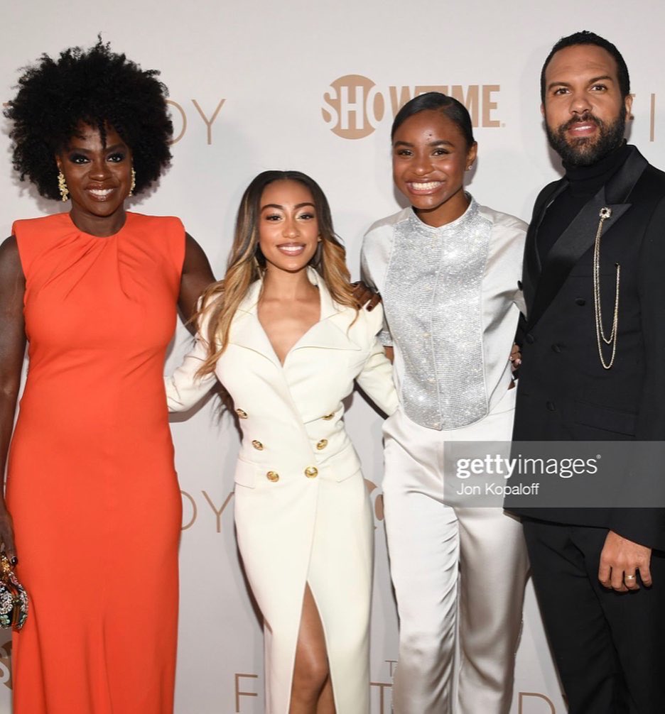 LexiCUnderwood's tweet image. The First Lady premiere ❤️