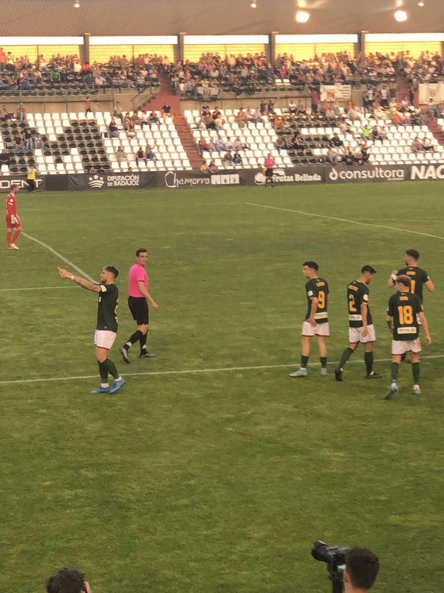 SBvCat's tweet photo. G⚽️⚽️⚽️⚽️l de @antoniocasas_9 

0️⃣-1️⃣
#MeridaCCF https://t.co/Ea6gSQQgGn