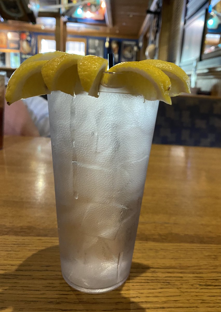 MrsHritz's tweet photo. When a past student is your waiter and remembers you love lemons in your water. https://t.co/u3SlFO3PNu