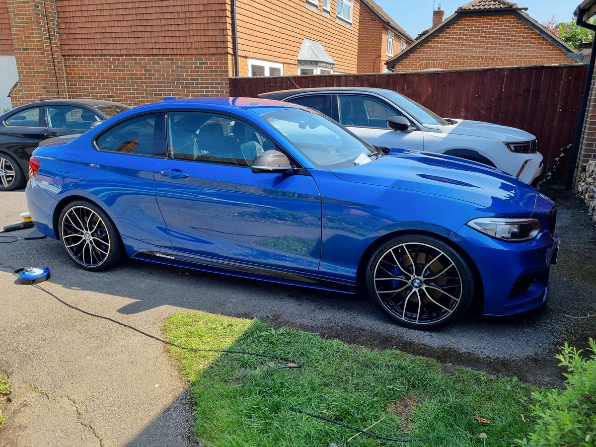 And this is the reason <a href="/SonaxUK/">Sonax UK</a> perfect finish is my "go-to" polish 😍

That shine 🤯