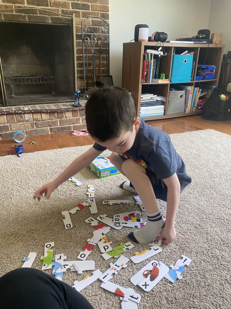 FrumanRachael's tweet photo. Even on spring break, we love to practice our sounds and words #lovelearning#zumpettaszone https://t.co/oJUQyJE3RY