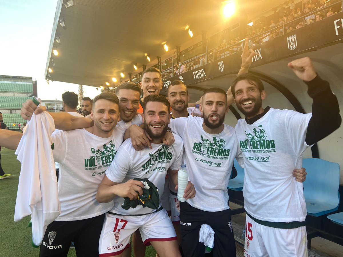 CordobaCF_ofi's tweet photo. 🤍 𝑽𝑶𝑳𝑽𝑬𝑹𝑬𝑴𝑶𝑺 💚 https://t.co/ivfxPnPw8j