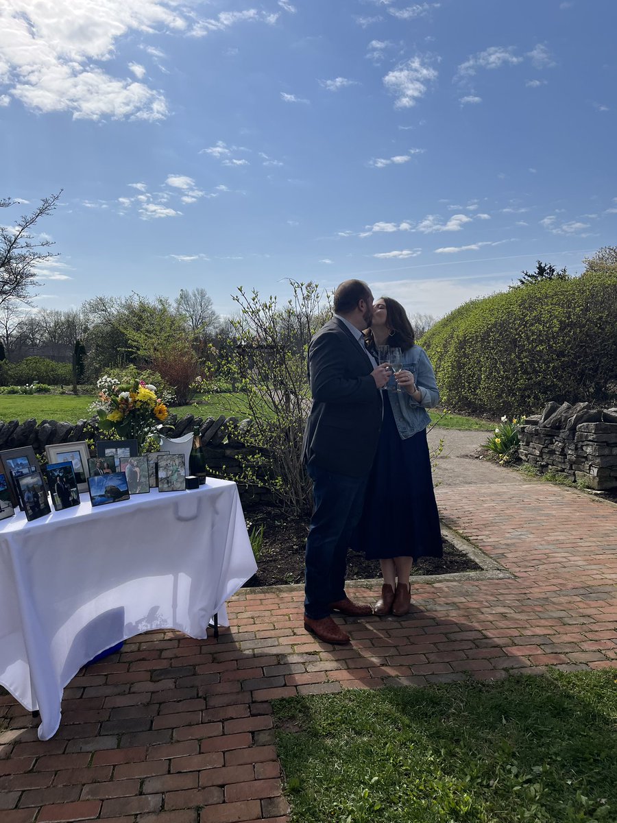 Graham Hensley tweet media