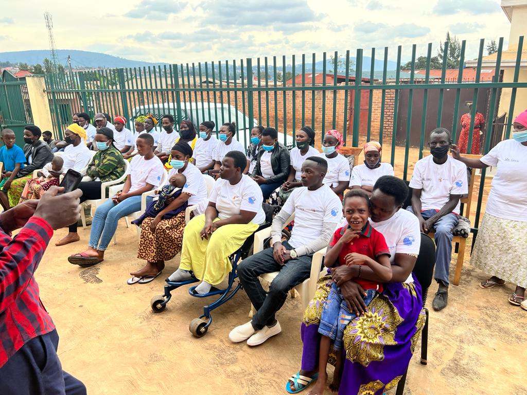 MFURAFoundatio's tweet photo. Today @MFURAFoundatio  partnered with  @SAID to help  children with disabilities and their parents in @GatengaSector, @KicukiroDistr to celebrate happy Easter by providing food relief and sanitary materials to the vulnerable families. @Rwanda_Child @ICRI @Imbuto  @WeGotYourBackRw https://t.co/KRdlbQMQqH